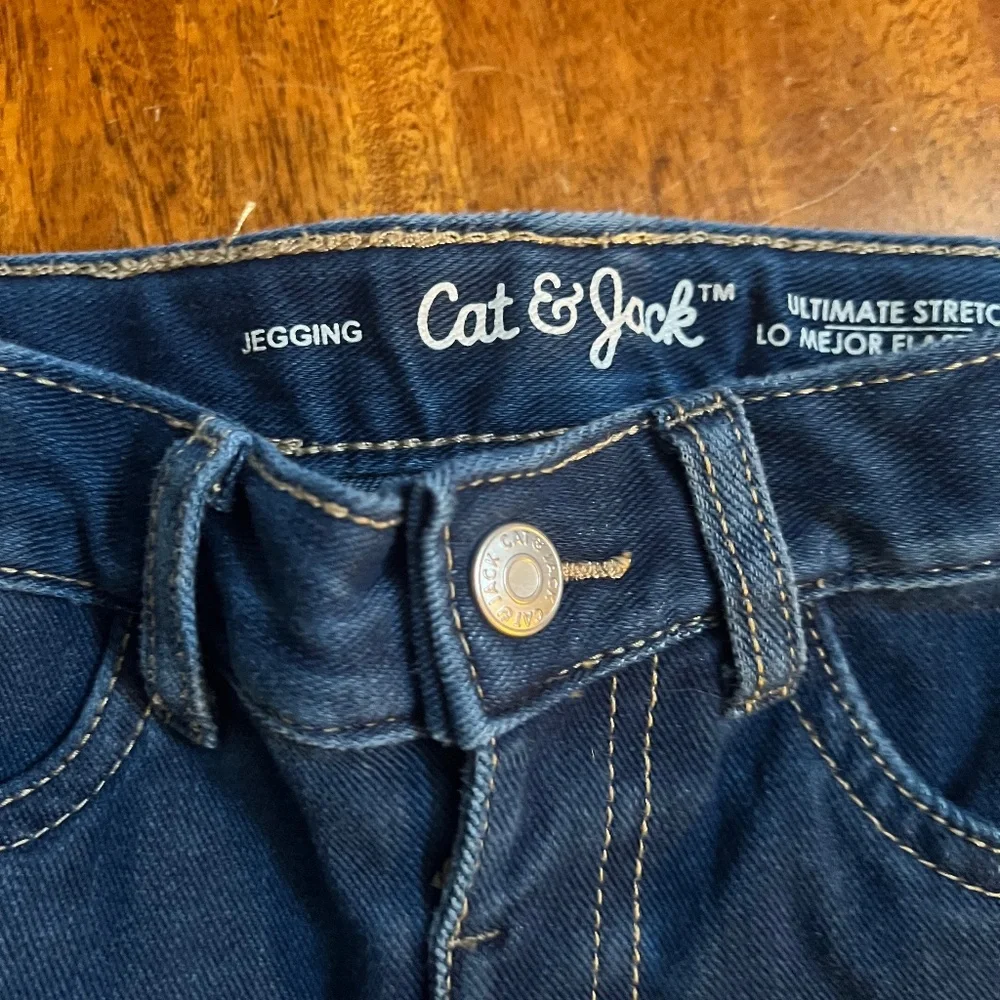 Baby Girl Size 5T Cat & Jack Clothes / Jeans, Coat and Dresses - Picture 4 of 7